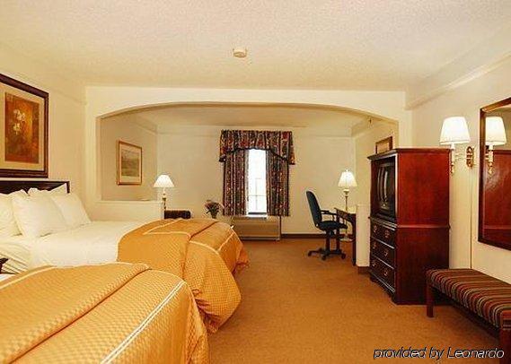 Four Points By Sheraton Greensboro Airport Номер фото