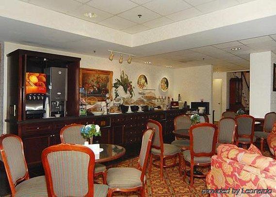 Four Points By Sheraton Greensboro Airport Ресторан фото