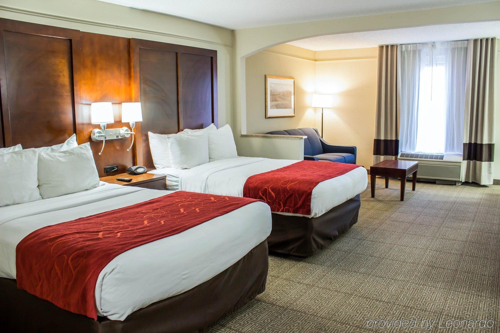Four Points By Sheraton Greensboro Airport Экстерьер фото