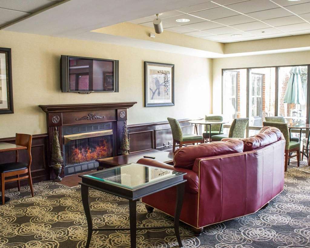 Four Points By Sheraton Greensboro Airport Интерьер фото